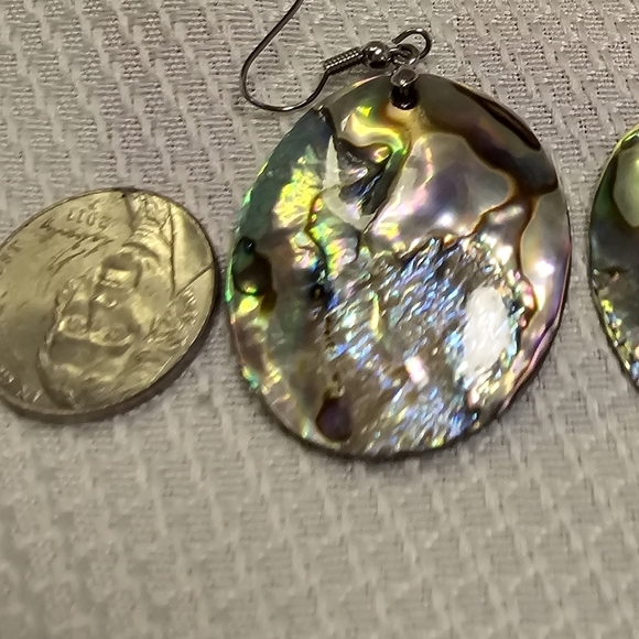 Earrings - Picture 4 of 5